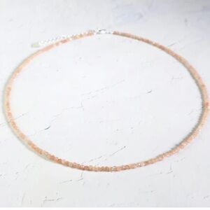 NWOT Natural Sunstone 2mm Choker Healing Dainty Orange Stone Necklace